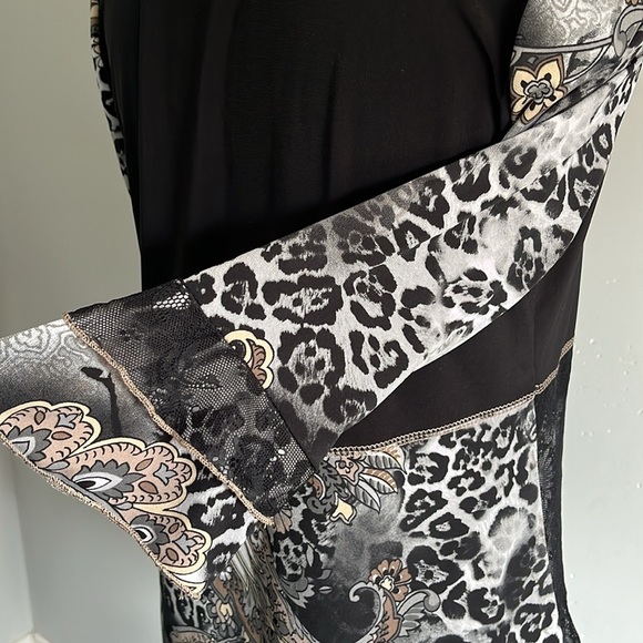 Y2K Medieval Boho Tunic – Cowl Neck & Asymmetrical Hem (M) - Picture 5 of 7